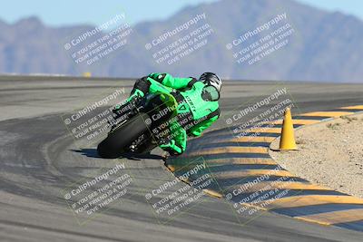 media/Oct-19-2024-CVMA (Sat) [[7df39c5a0d]]/Race 8- Formula 40 MW and LW/